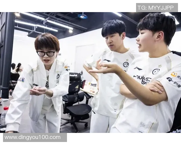 赛后分析:JDG与IG的团队协作与战术执行深度剖析